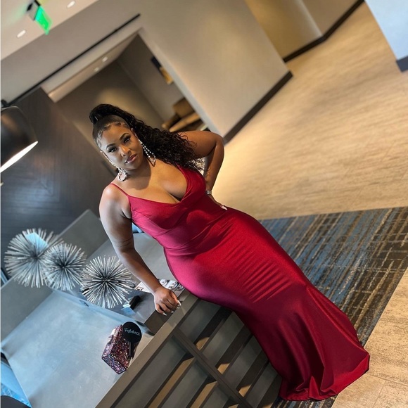 Dresses & Skirts - Burgundy Red Gown Fashionnova size large